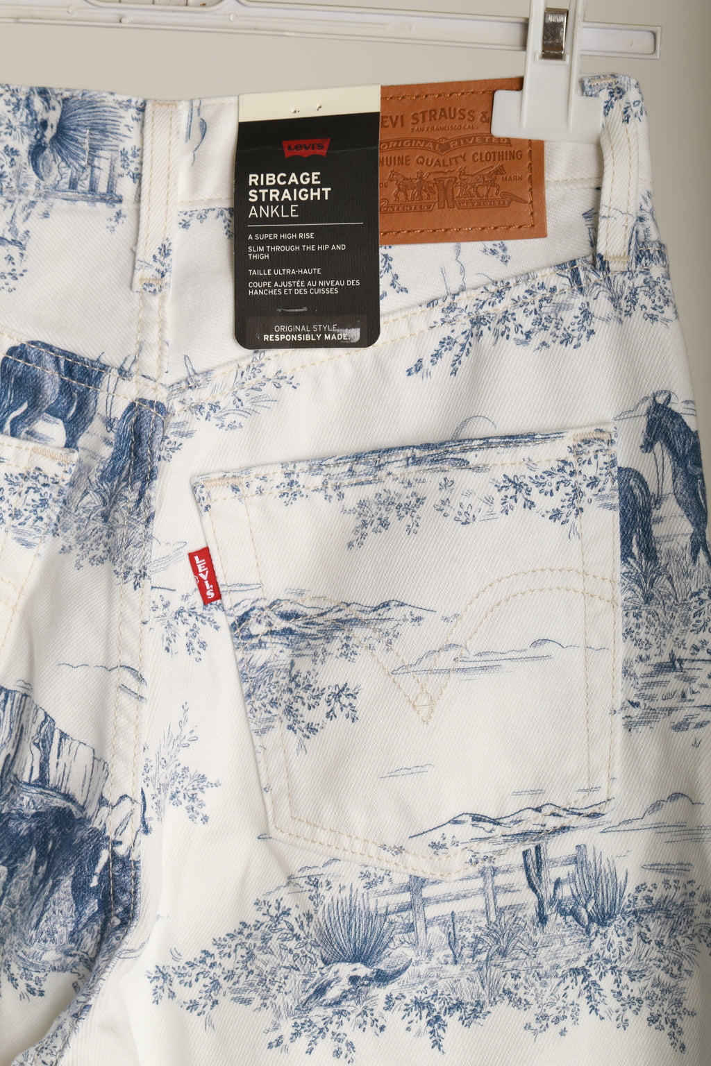 Jeansy Levi’s