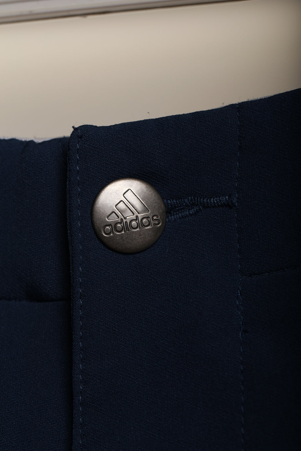 Męskie spodnie Adidas XL – granatowe