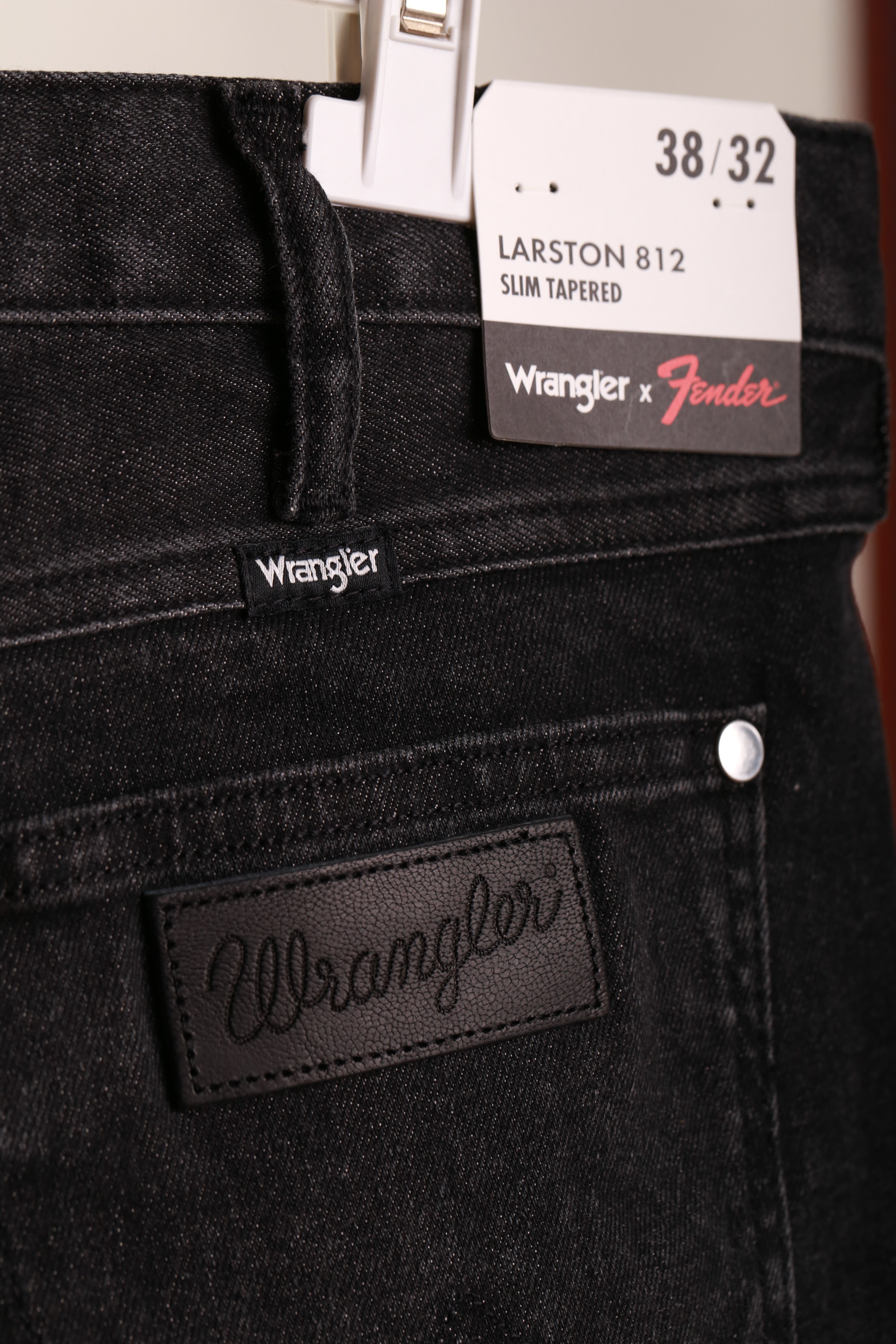 Jeansy Wrangler