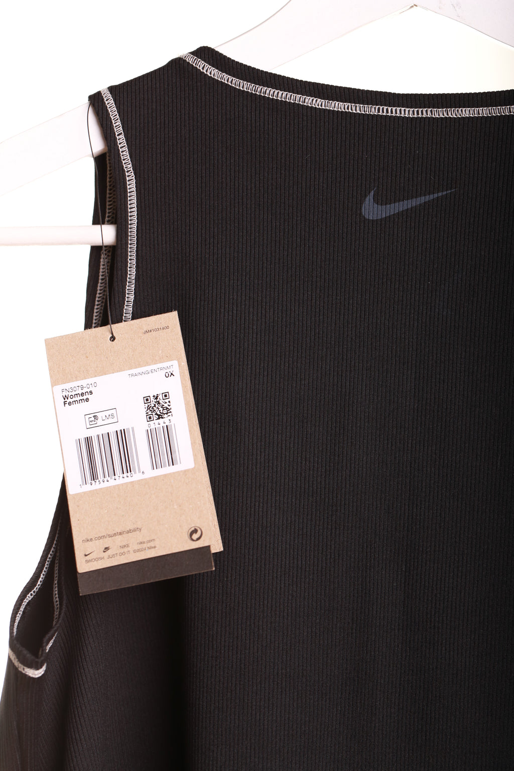 Top Nike